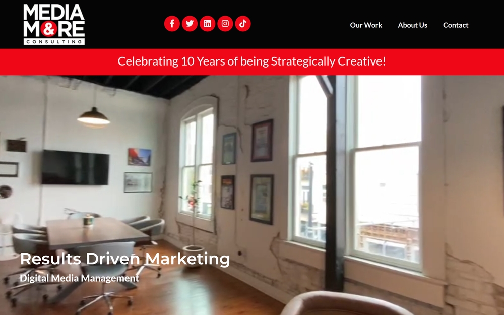 img of B2B Digital Marketing Agency - Media & More Consulting